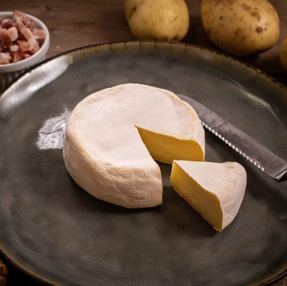Reblochon cheese